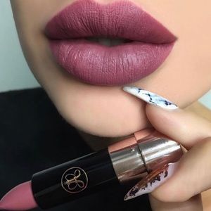 🐕2/$22 NWT Anastasia Mini Dead Roses Matte